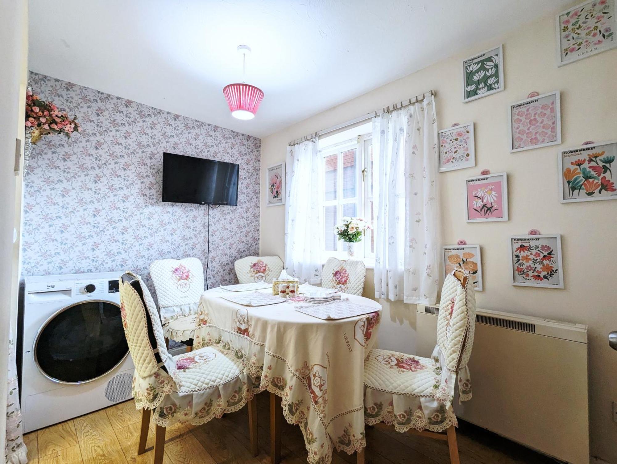 City Centre Vintage Theme Guest Rooms Free Parkin Ліверпуль Екстер'єр фото