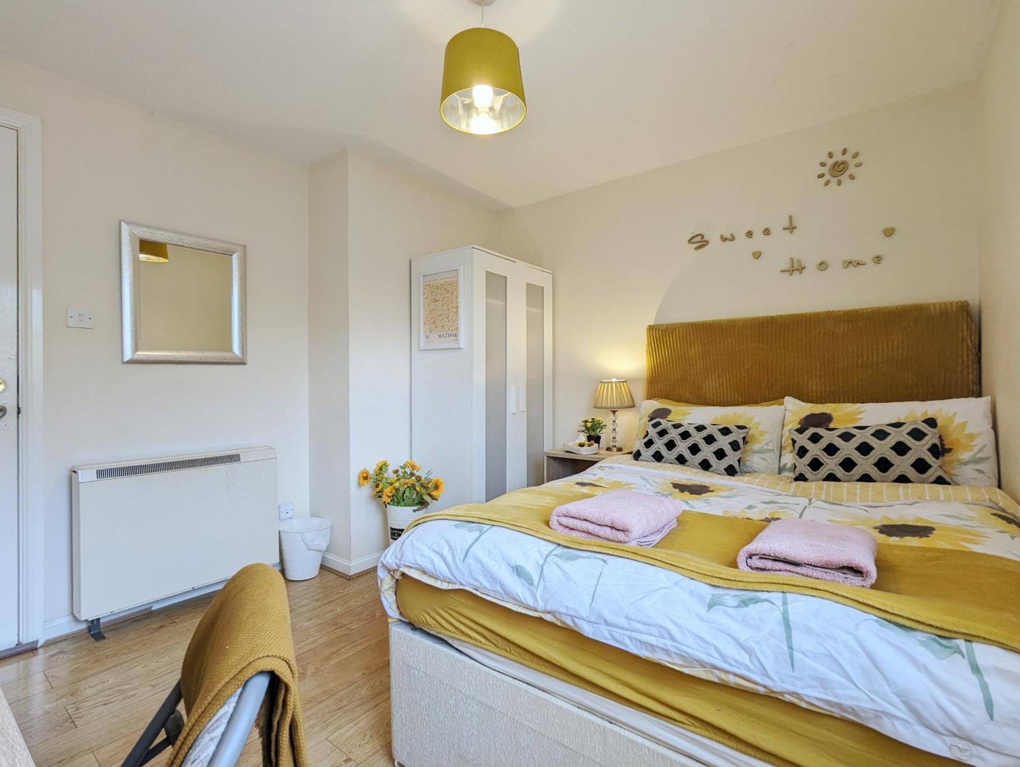 City Centre Vintage Theme Guest Rooms Free Parkin Ліверпуль Екстер'єр фото